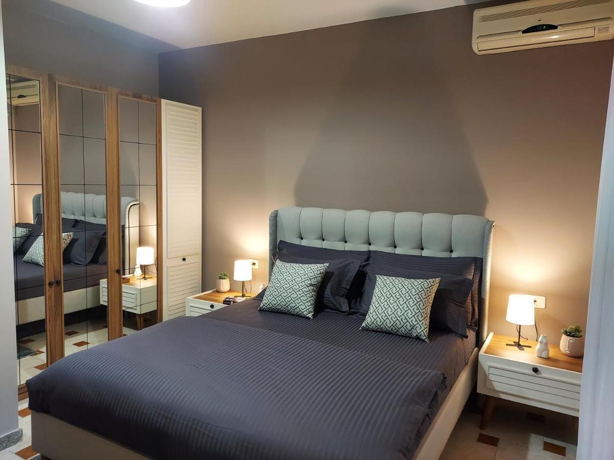 Cozy In The Heart Of Bllok * Tirana